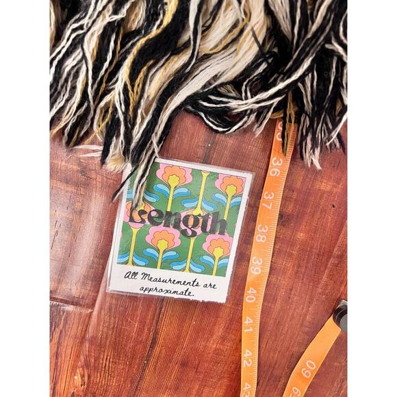 Arolan Kutomo women's wool plaid poncho cape one size Finland winter city girl - Picture 6 of 7